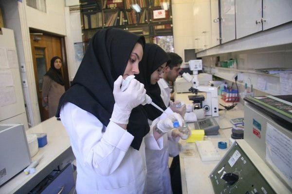 نقش موثر آزمایشگاه‌ها در تشخیص و درمان بیماری ها